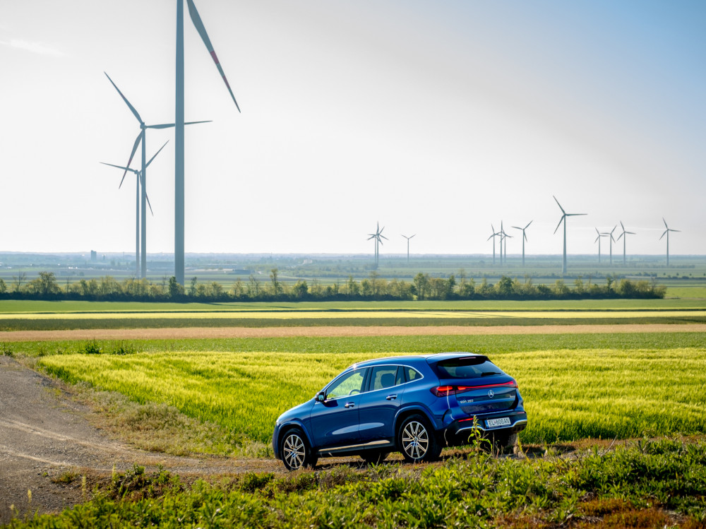 Mercedes-Benz EQA 350 4MATIC